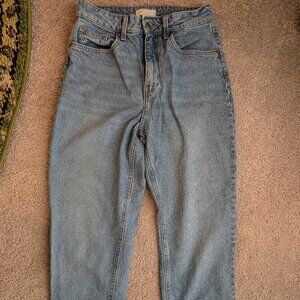 H & M mom Jeans size 6 high rise